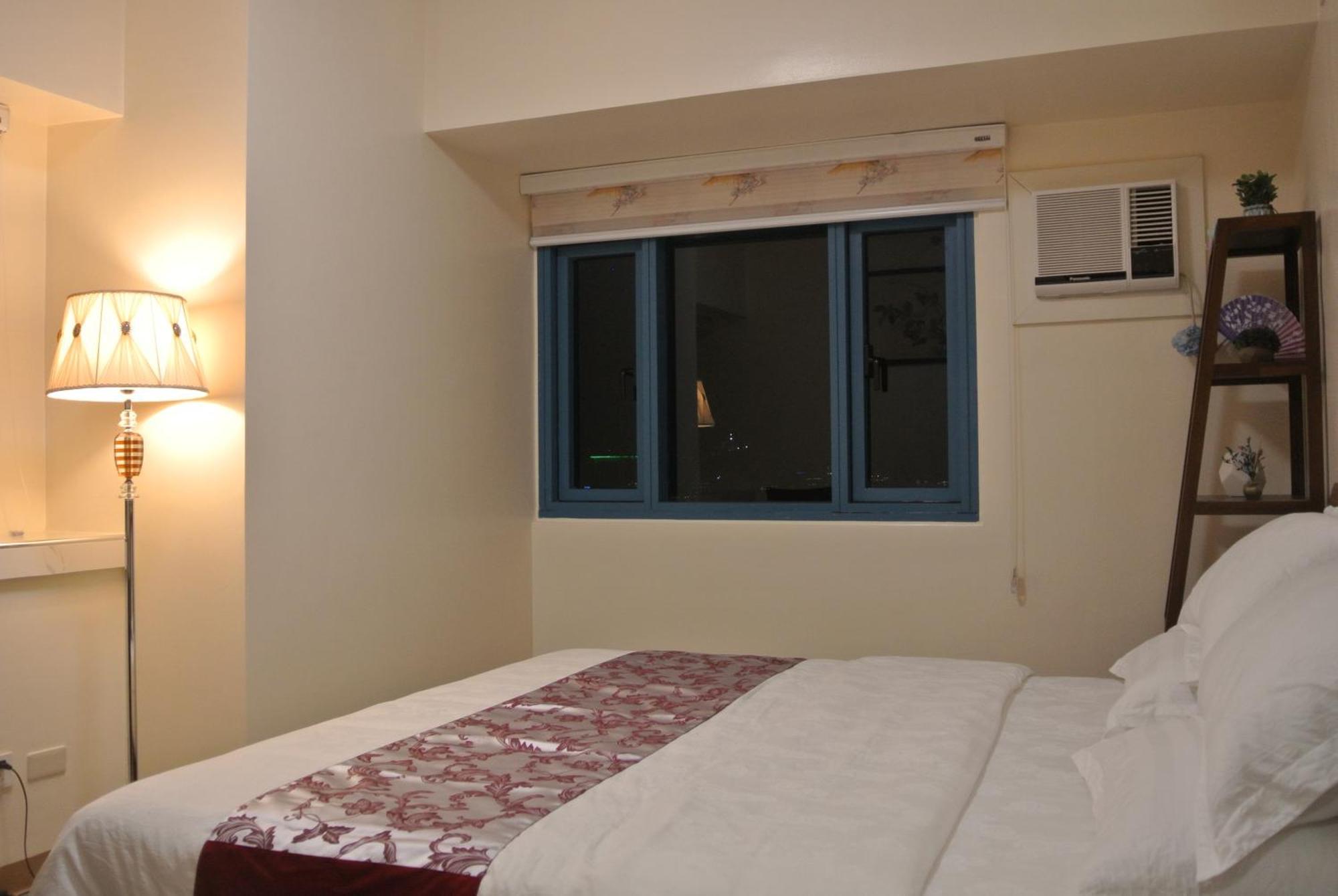 Sunset House Roxas Bay Apartment Манила Екстериор снимка