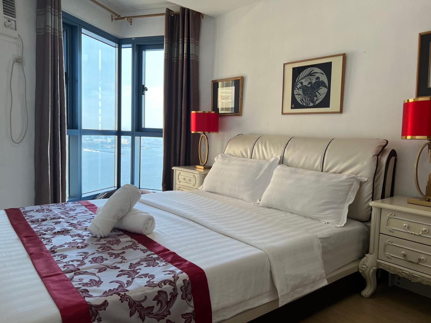 Sunset House Roxas Bay Apartment Манила Екстериор снимка