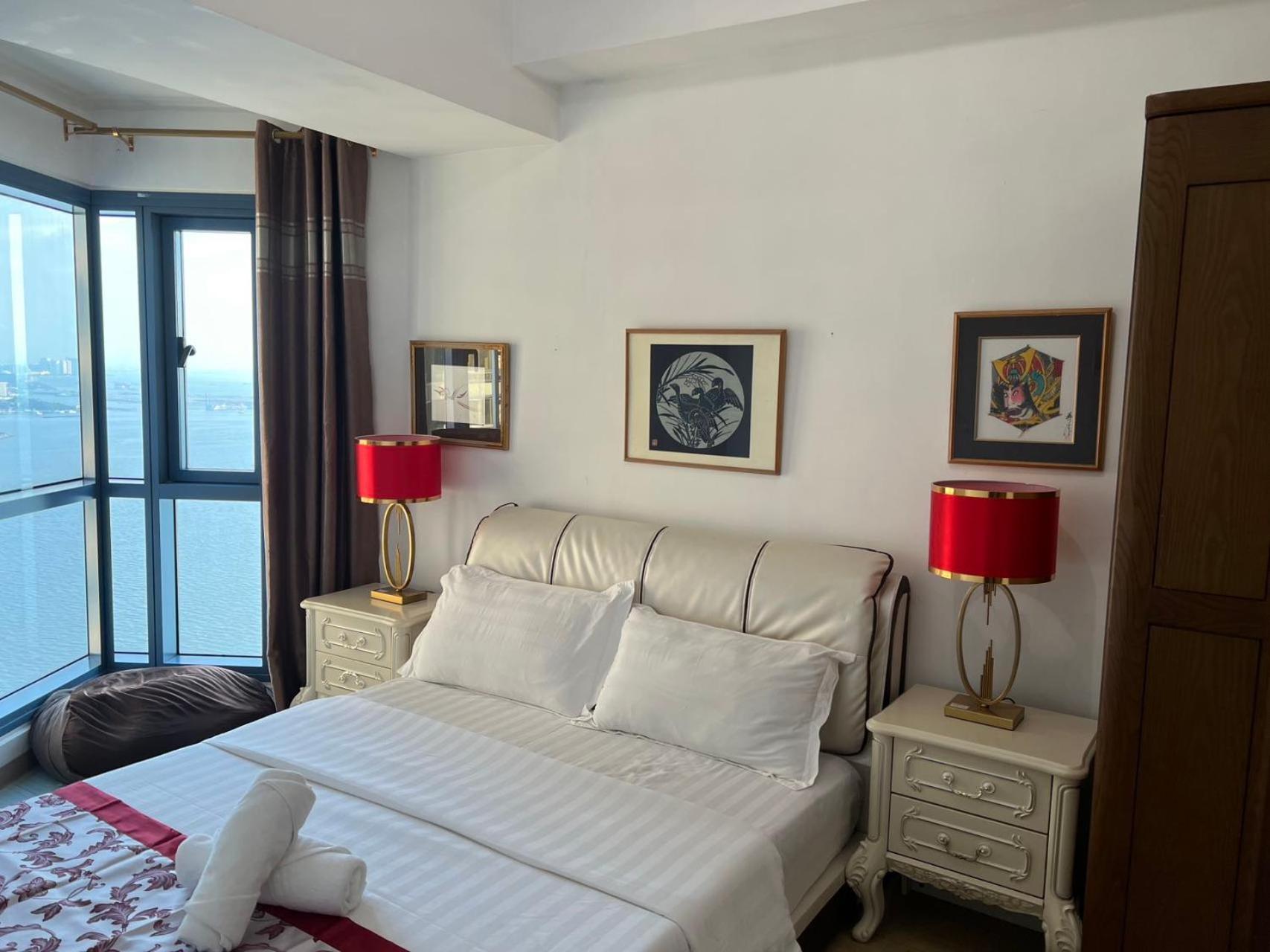 Sunset House Roxas Bay Apartment Манила Екстериор снимка