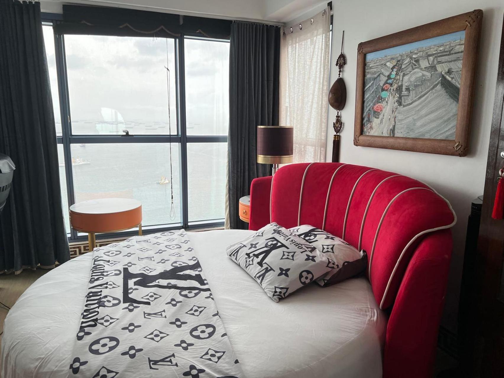 Sunset House Roxas Bay Apartment Манила Екстериор снимка