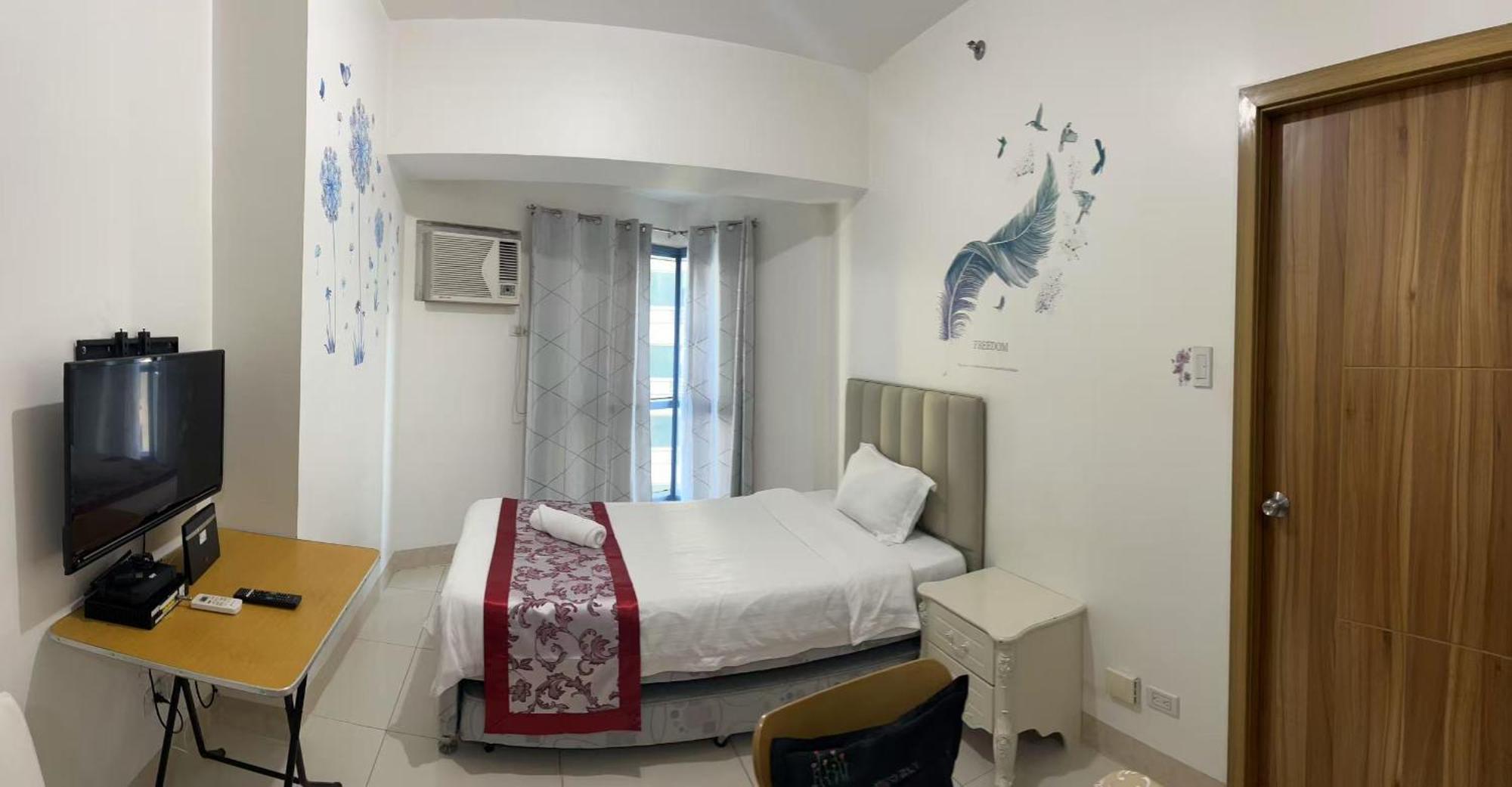Sunset House Roxas Bay Apartment Манила Екстериор снимка