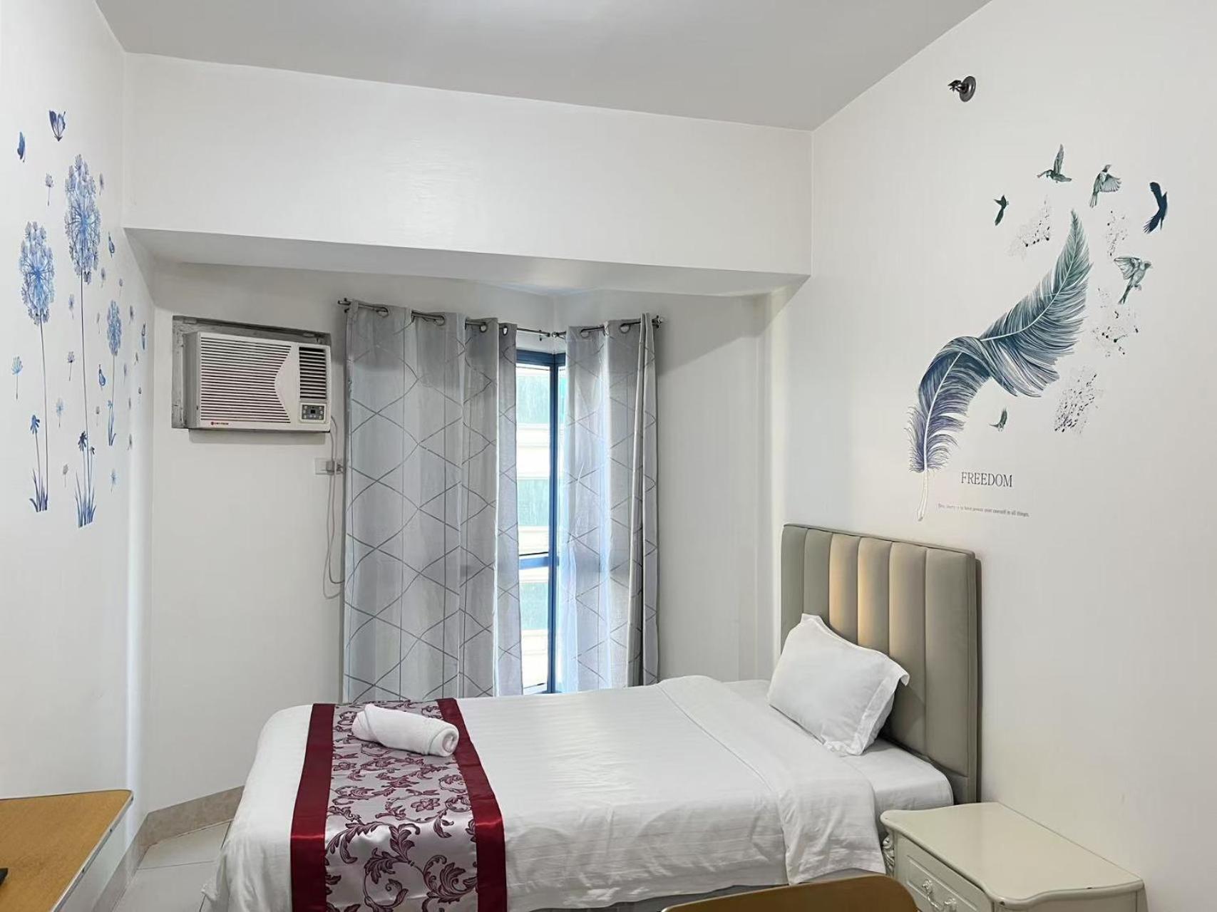 Sunset House Roxas Bay Apartment Манила Екстериор снимка